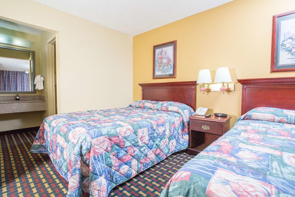 Knights Inn Antioch Нэшвилл Экстерьер фото